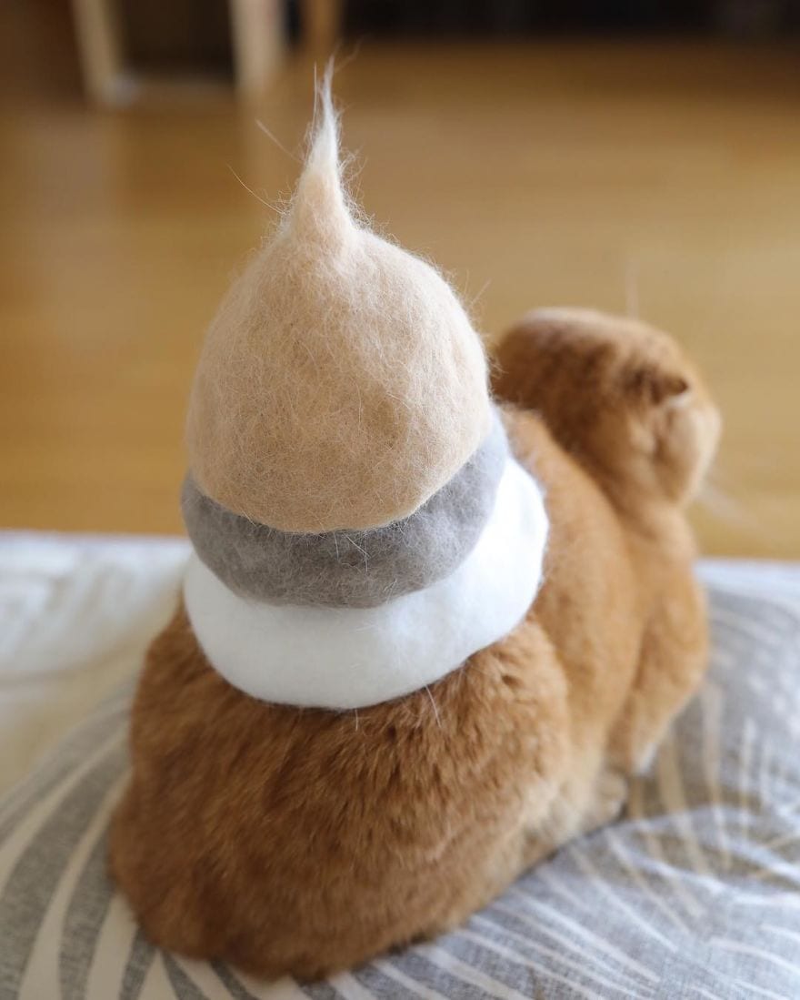 cats-in-hats-made-from-their-own-hair-582ebf411c7de__880